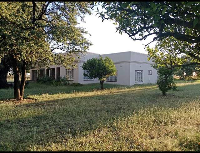 3 BEDROOM HOUSE FOR SALE IN WALKERVILLE CENTRAL